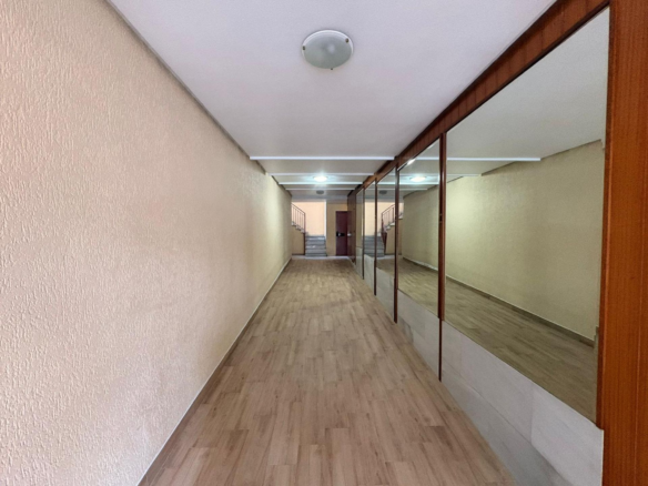 3-bedroom Apartment In Crevillente, Spain (135 M²)