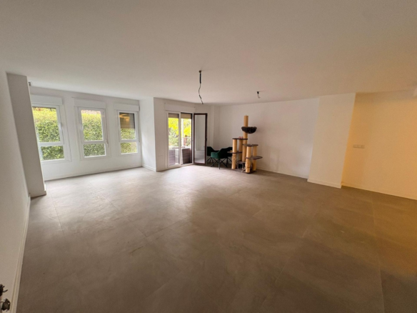 3-bedroom Apartment In Crevillente, Spain (135 M²)