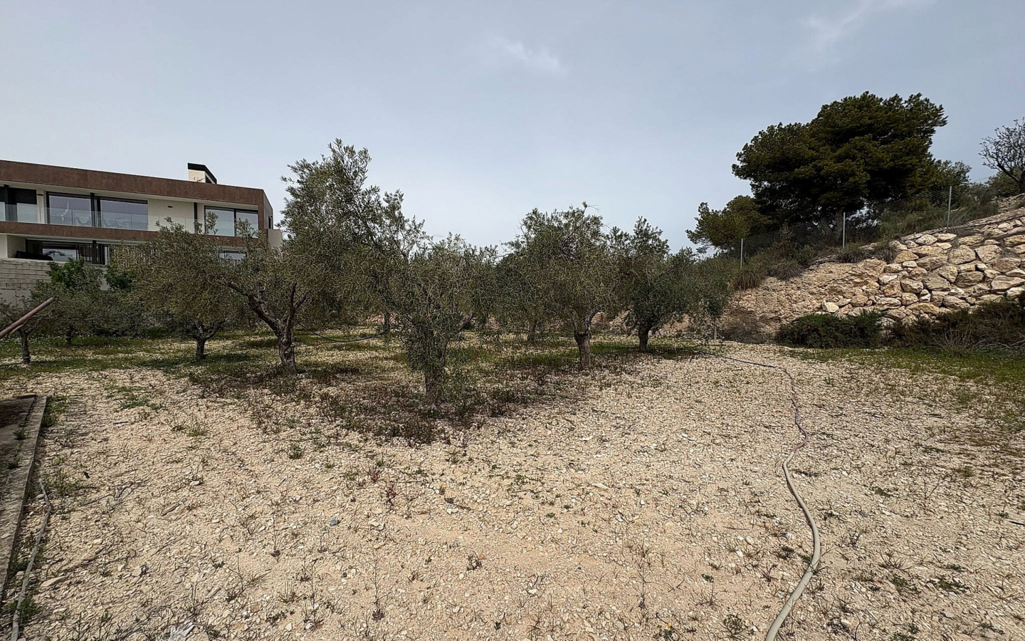 4-bedroom Country House In Petrer, Spain (290 M²)