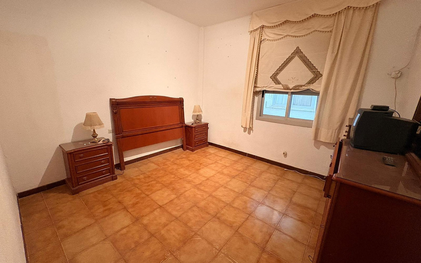 3-bedroom Apartment In Onil, Spain (125 M²)