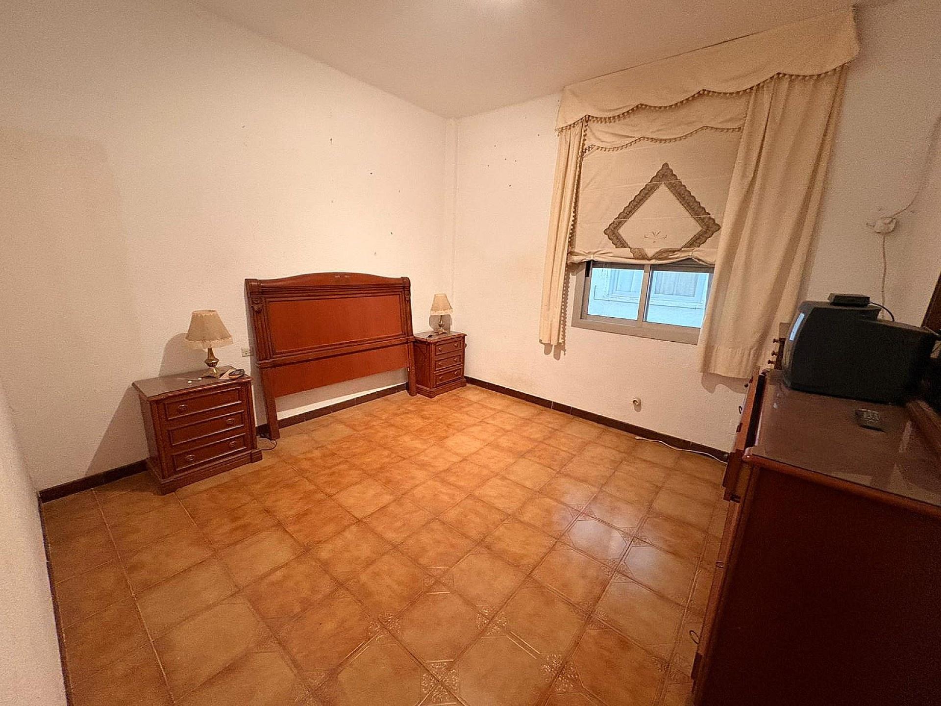 3-bedroom Apartment In Onil, Spain (125 M²)