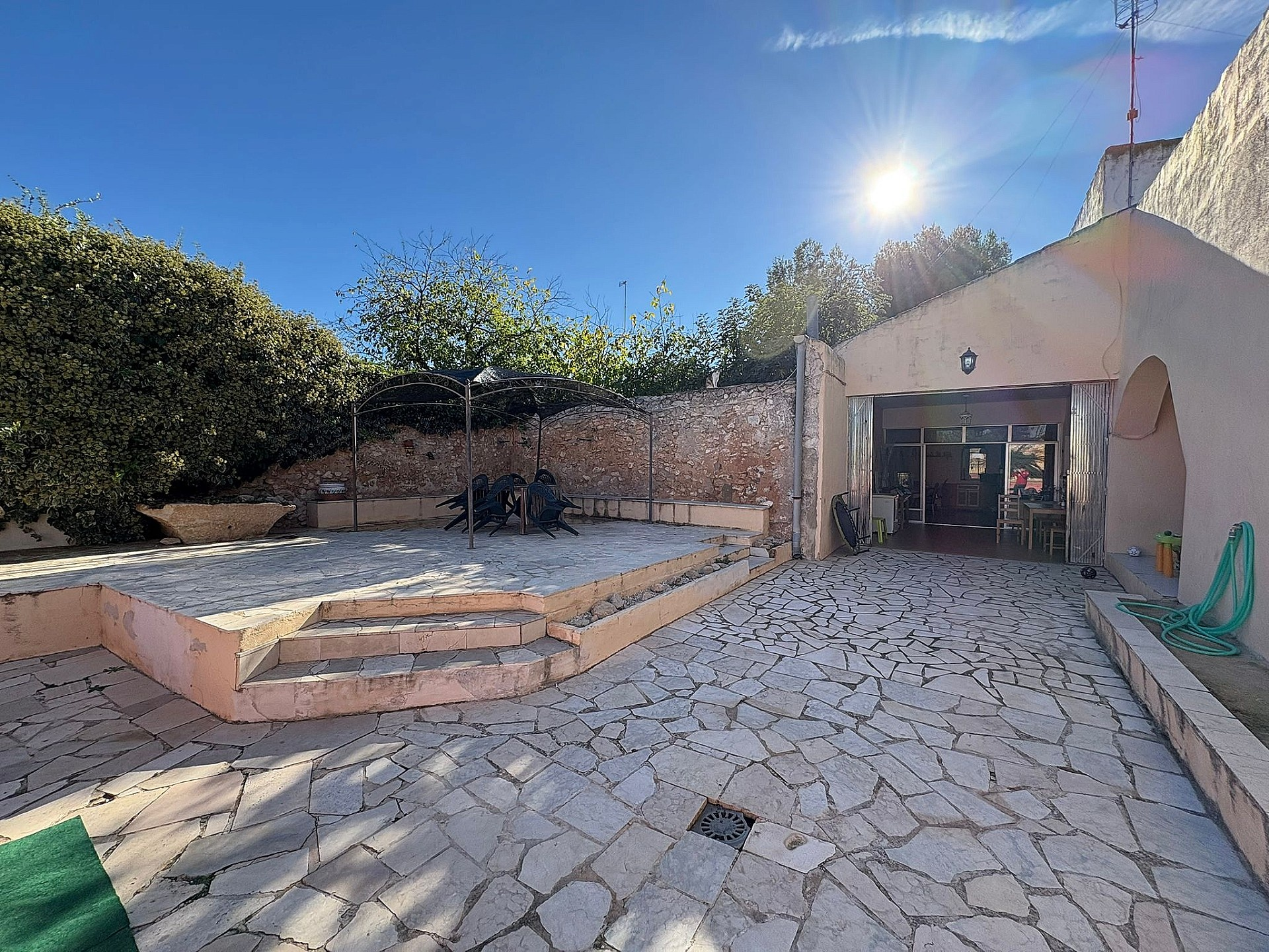 w_wpoox5tec8u4zgj388sg-69d1cd 6-bedroom Country House In Monovar, Spain (176 M²)