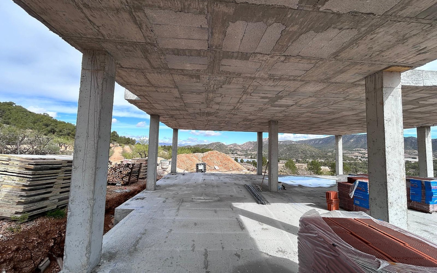4-bedroom Detached Villa In La Romana, Spain (190 M²)