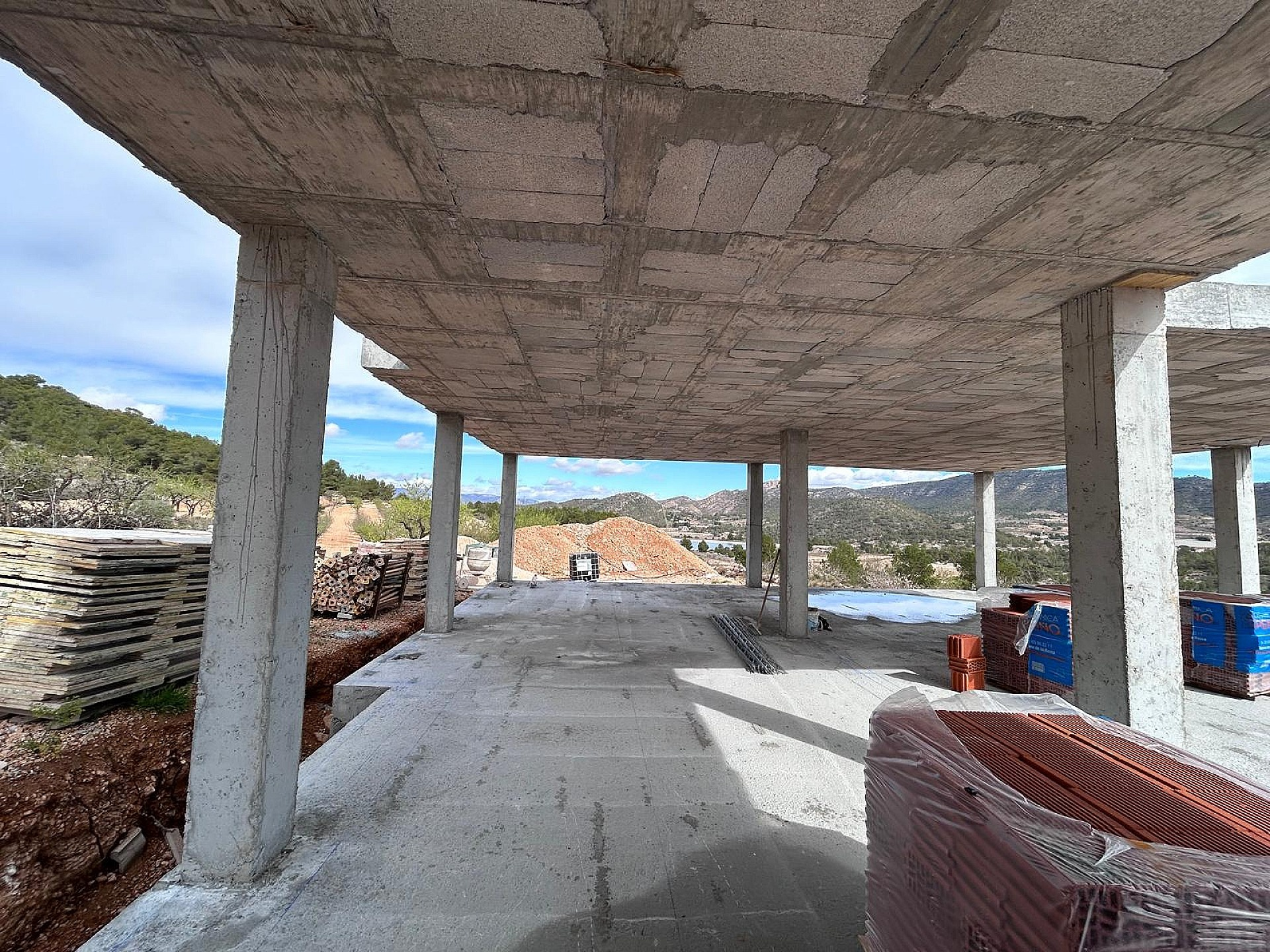 4-bedroom Detached Villa In La Romana, Spain (190 M²)