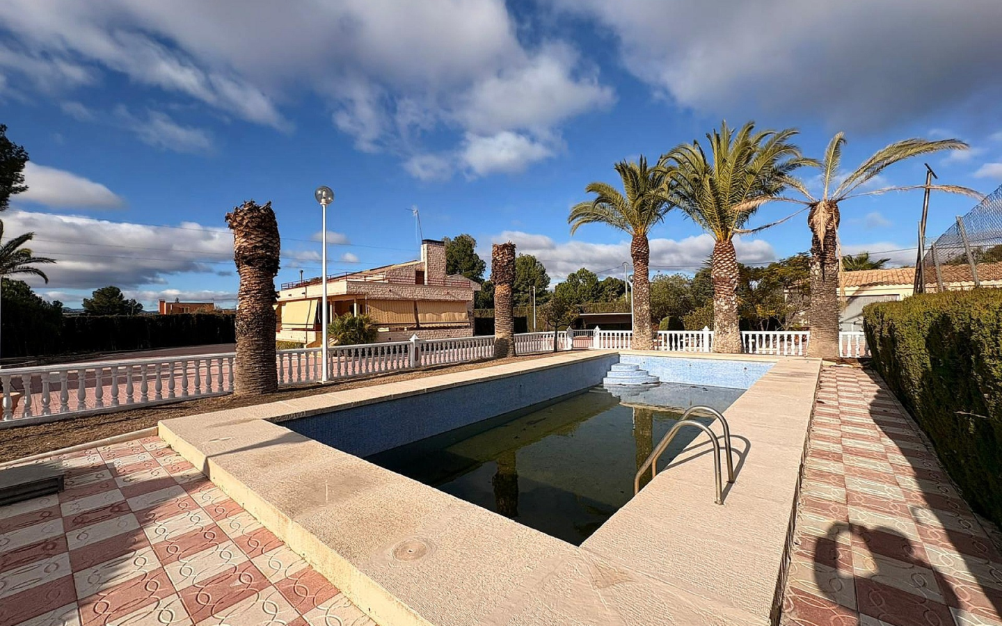3-bedroom Detached Villa In Sax, Spain (230 M²)