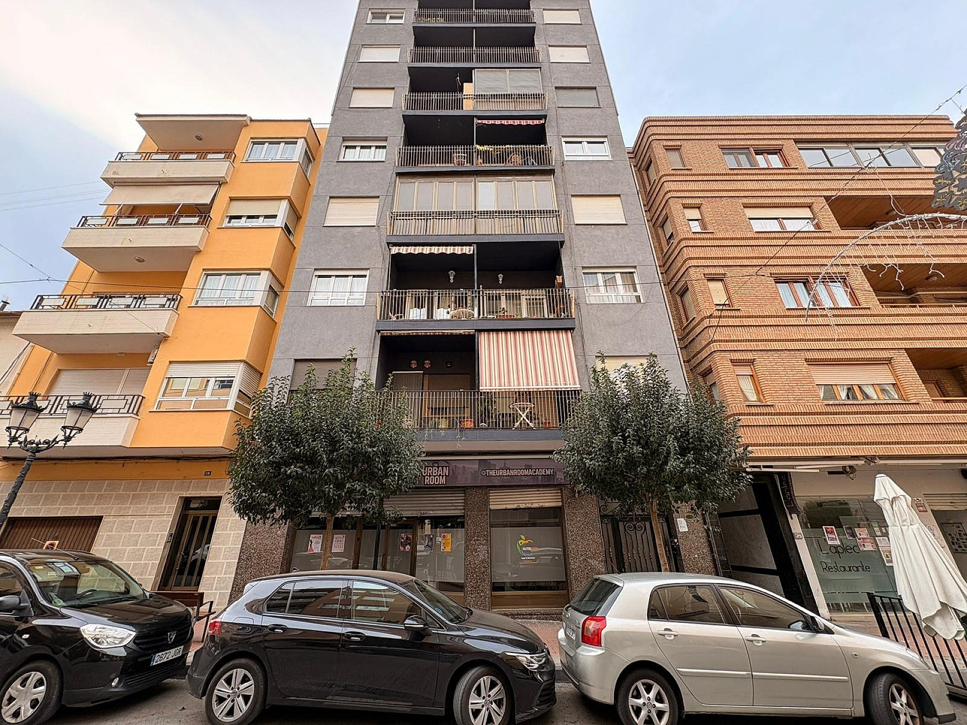 3-bedroom Apartment In Onil, Spain (125 M²)