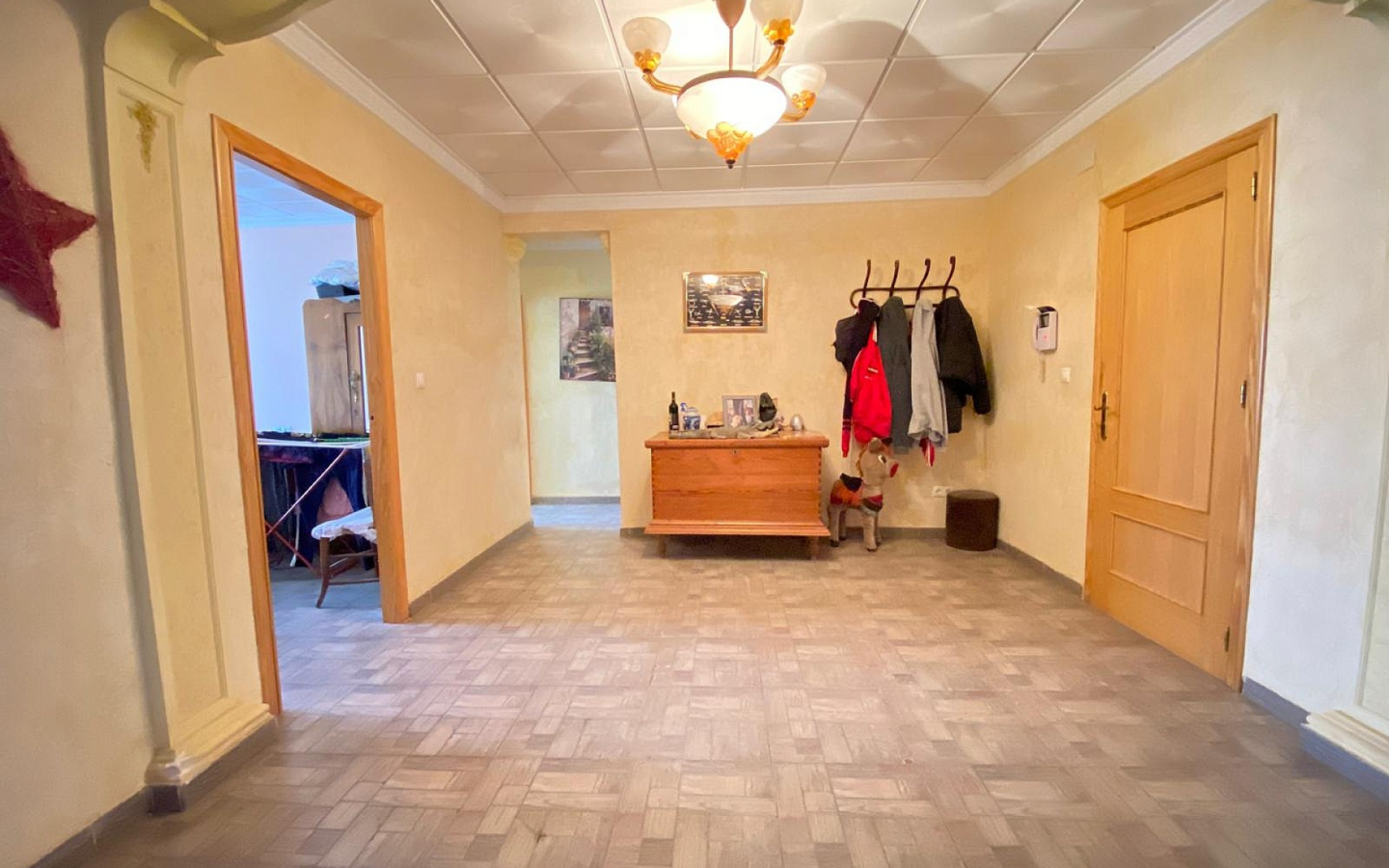 7-bedroom Country House In Pinoso, Spain (460 M²)
