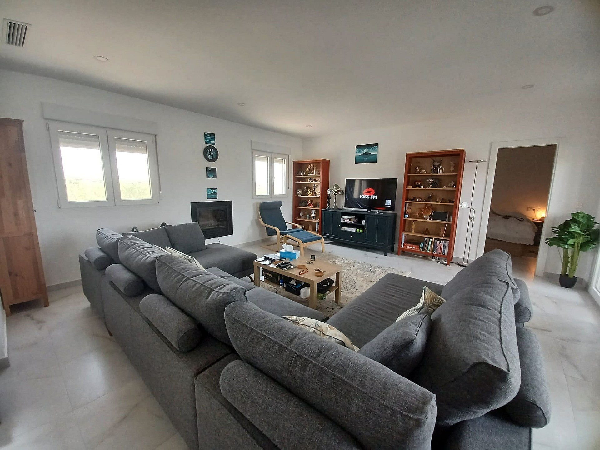 6-bedroom Detached Villa In Pinoso, Spain (313 M²)