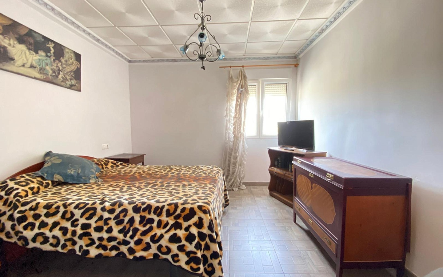 7-bedroom Country House In Pinoso, Spain (460 M²)