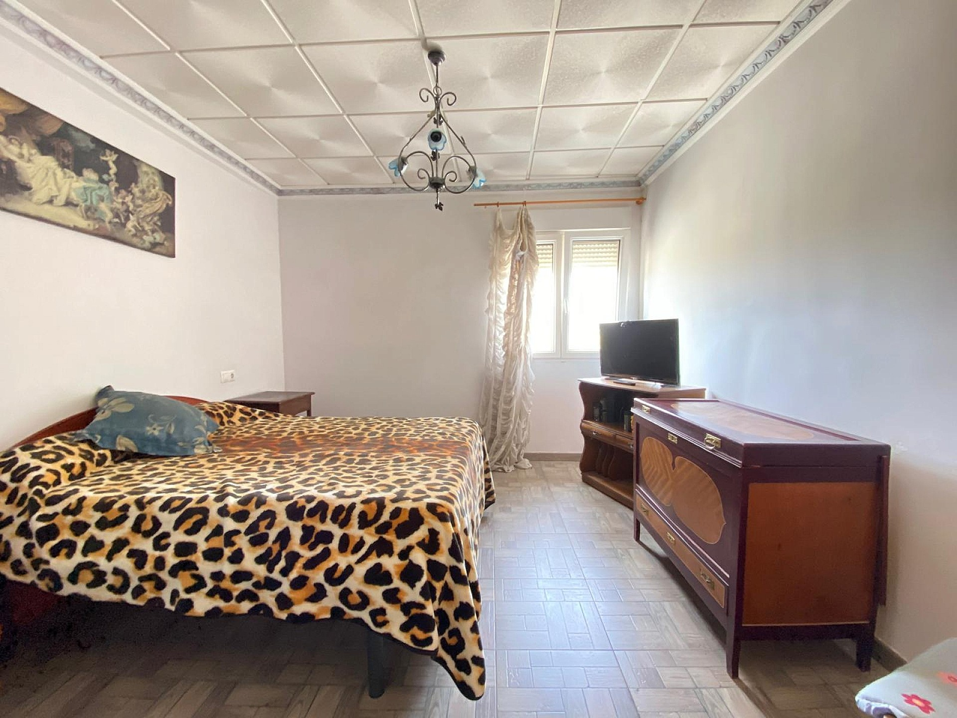 7-bedroom Country House In Pinoso, Spain (460 M²)