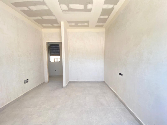 3-bedroom Detached Villa In Pinoso, Spain (150 M²)