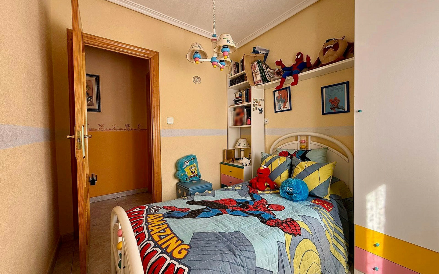 5-bedroom Apartment In Pinoso, Spain (181 M²)