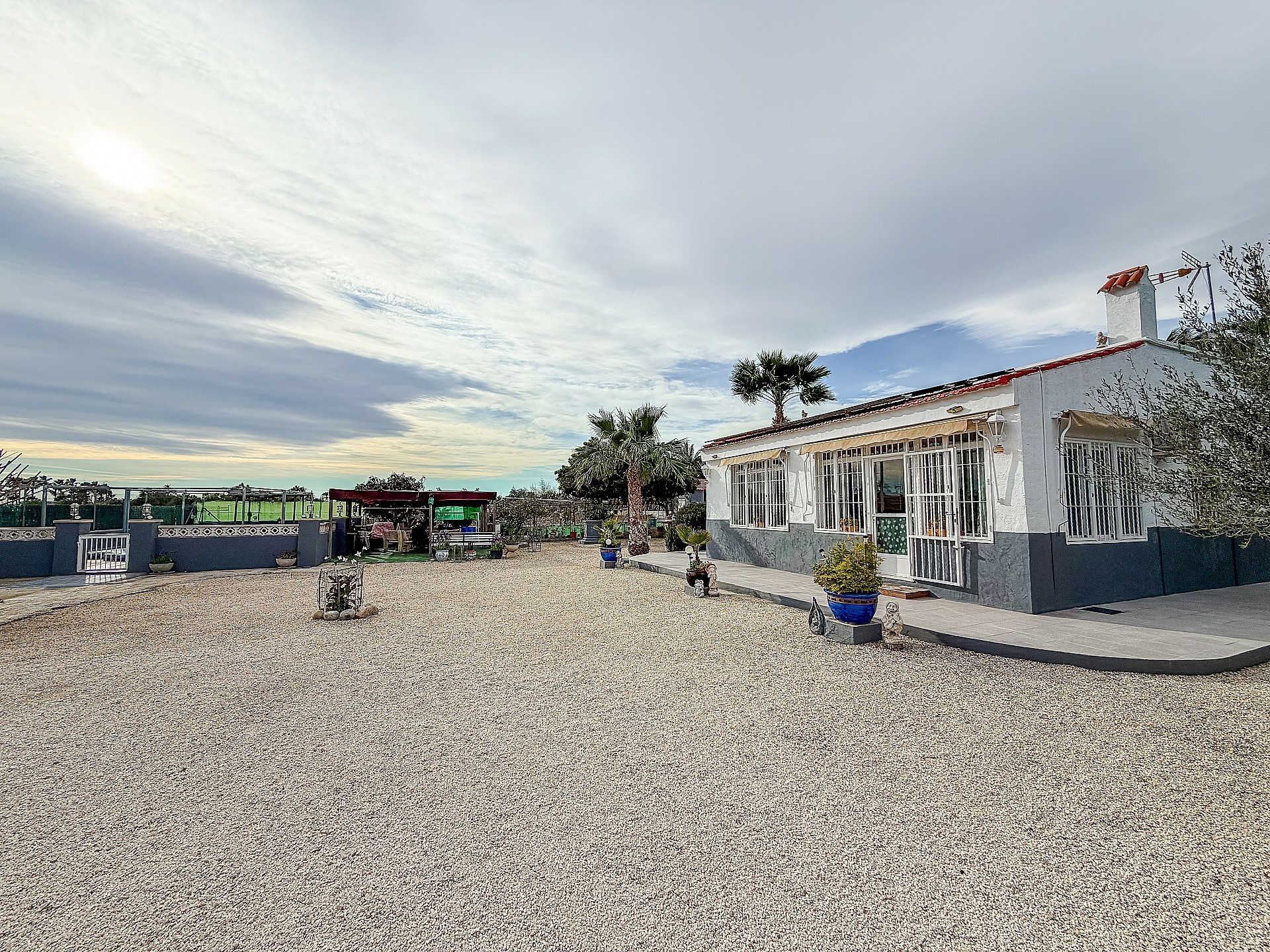 2-bedroom Country House In Elche, Spain (80 M²)