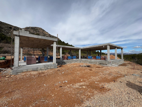 4-bedroom Detached Villa In La Romana, Spain (190 M²)