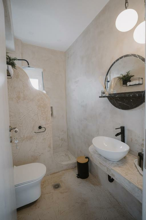 7-bedroom Maisonette In Karistos, Greece (236 M²)