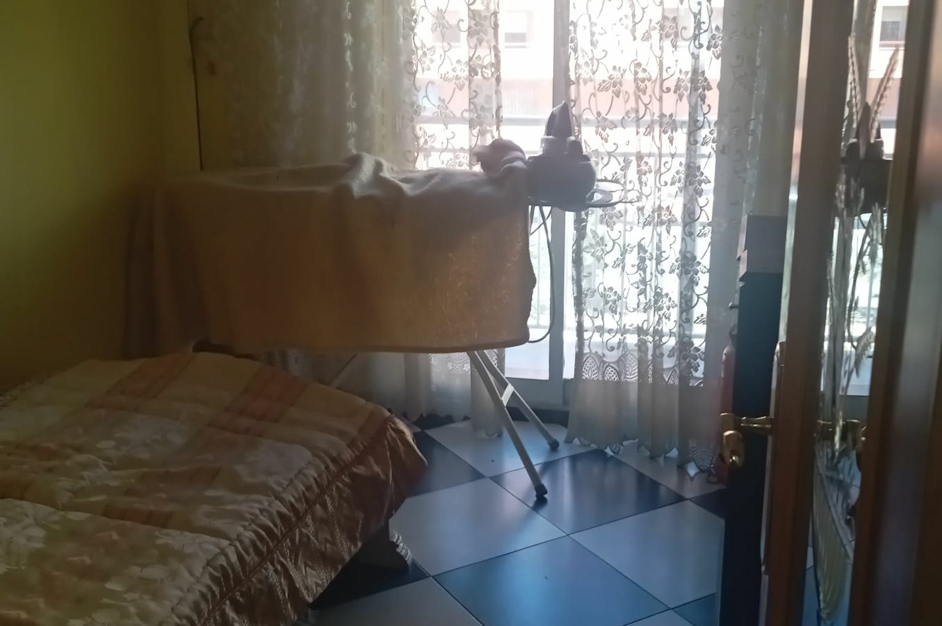 3-bedroom Flat In Valencia (90 M²)