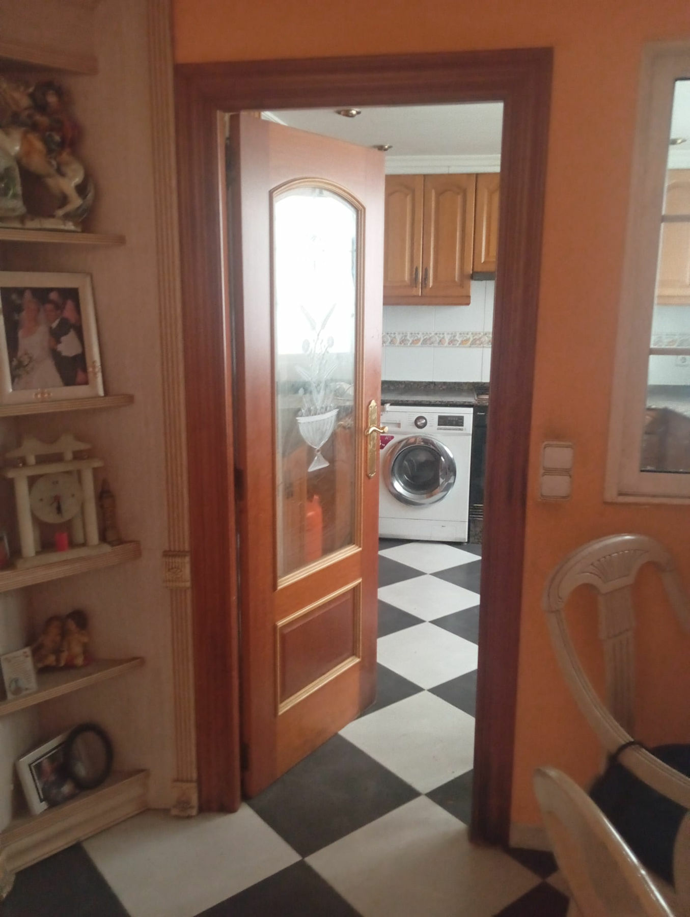 3-bedroom Flat In Valencia (90 M²)