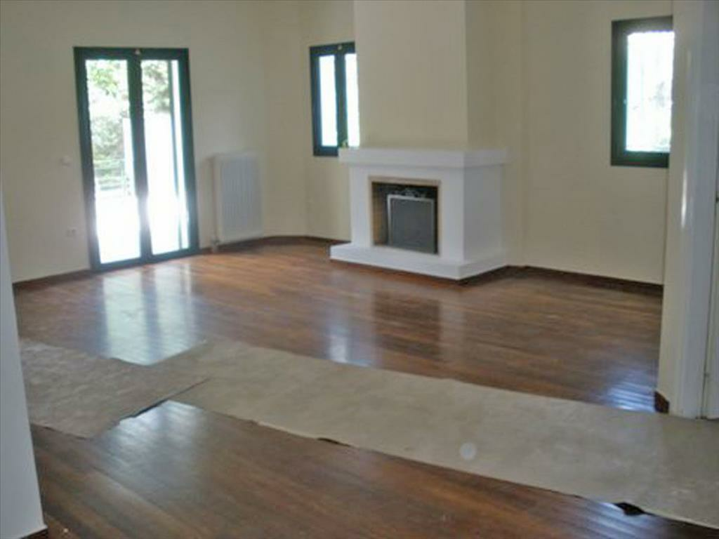4-bedroom Maisonette In Kifissia, Greece (220 M²)