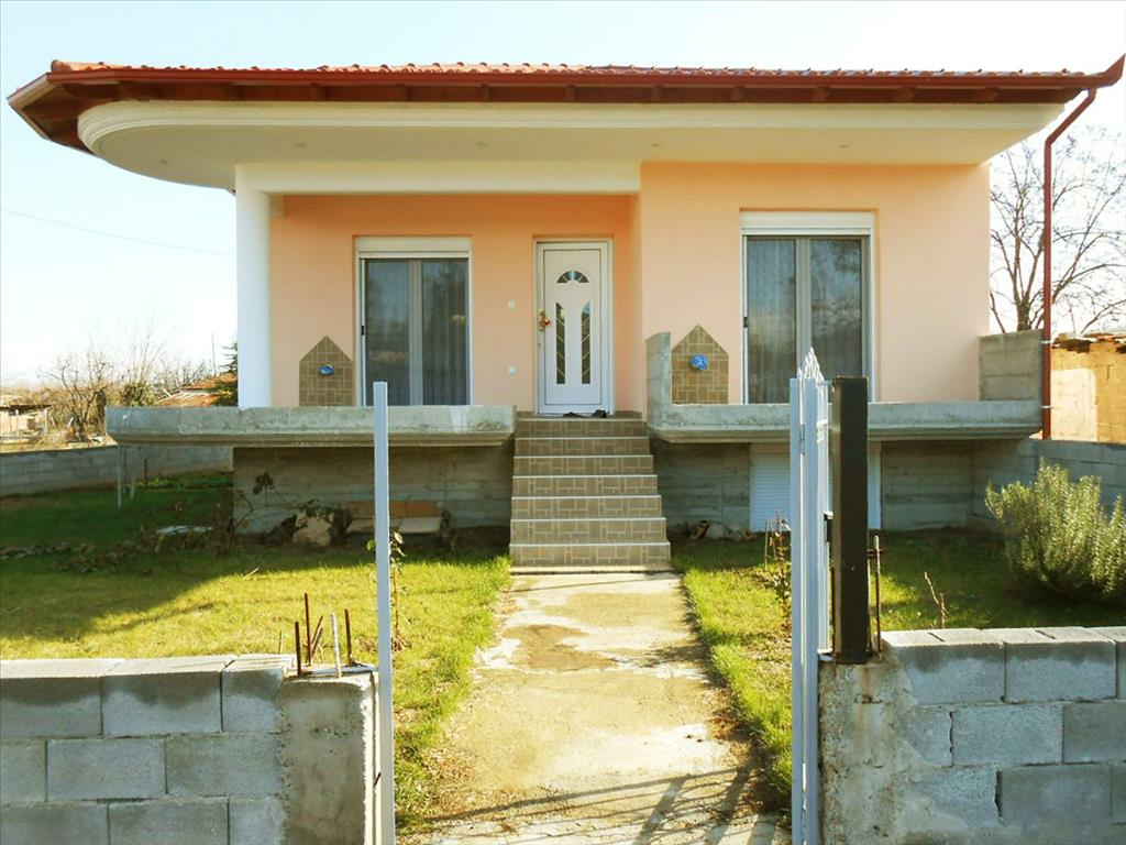 2-bedroom Detached House In Veroia, Greece (180 M²)
