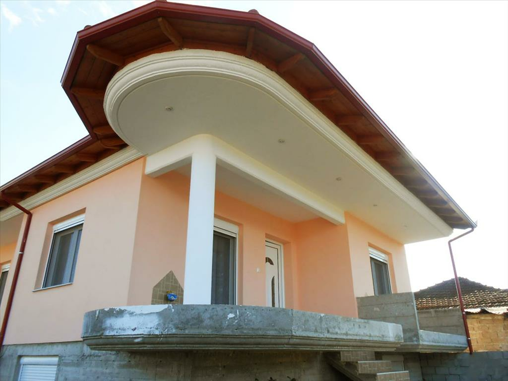 2-bedroom Detached House In Veroia, Greece (180 M²)