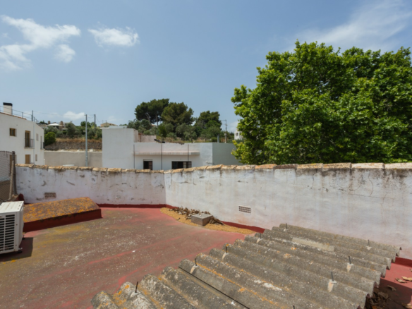 Town House In Jávea, Spain (196 M²)