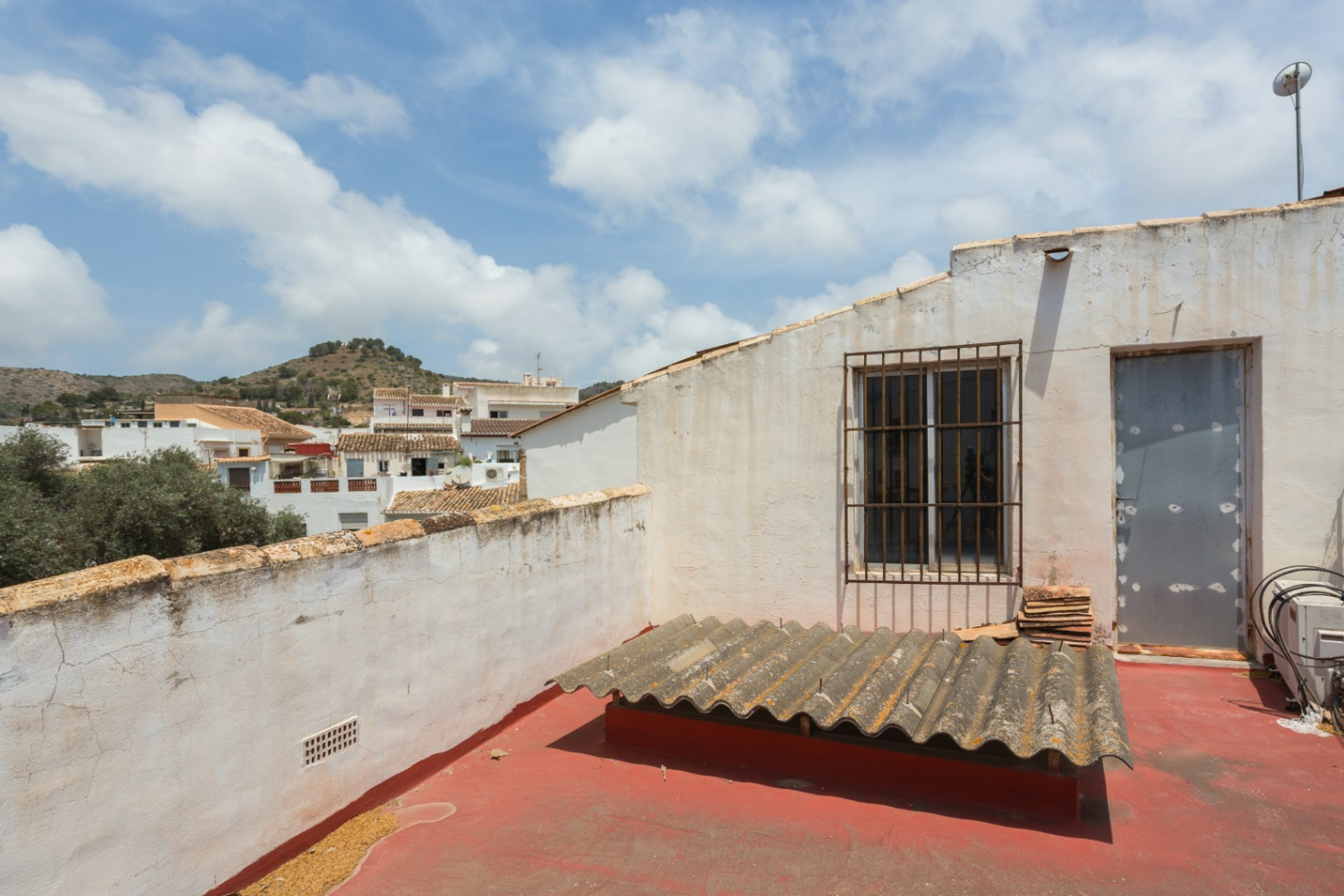 250616-LocalAvOndara-0143-5270f6 Commercial Premises In Jávea, Spain (196 M²)
