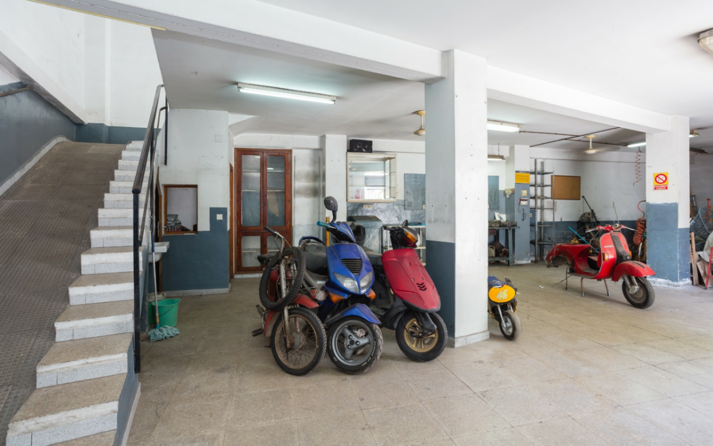 Commercial Premises In Jávea, Spain (196 M²)