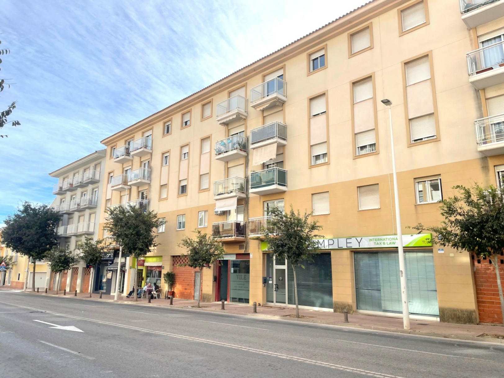 Commercial Premises In Jávea, Spain (305 M²)