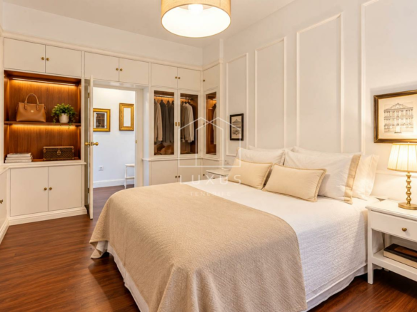 2-bedroom Flat In Santa Cruz De Tenerife, Spain (143 M²)
