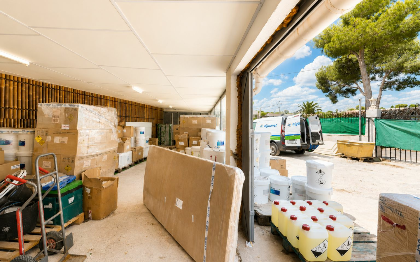 Commercial Premises In Jávea, Spain (120 M²)