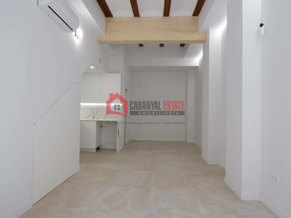 Study In Valencia (38 M²)