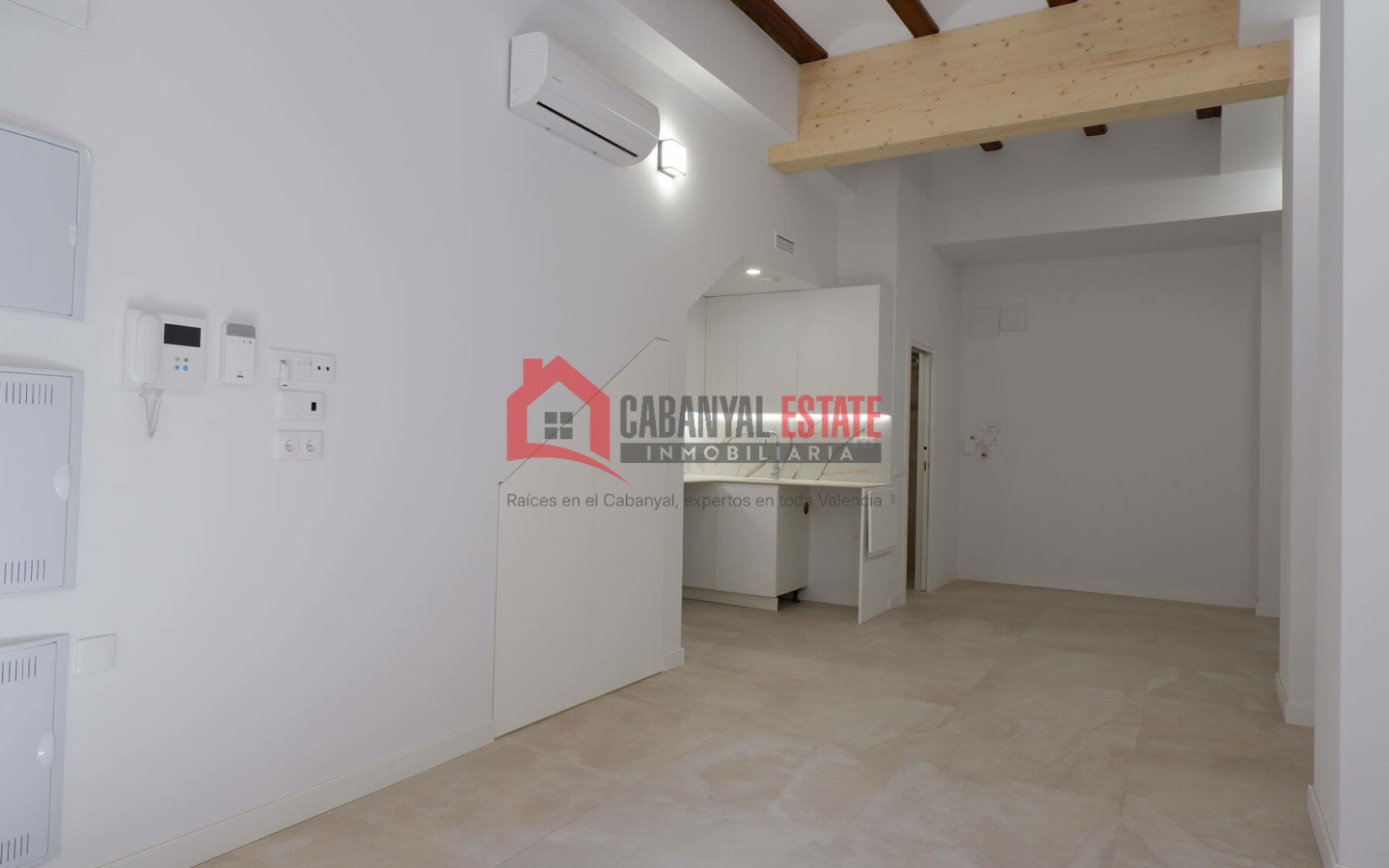 Study In Valencia (38 M²)