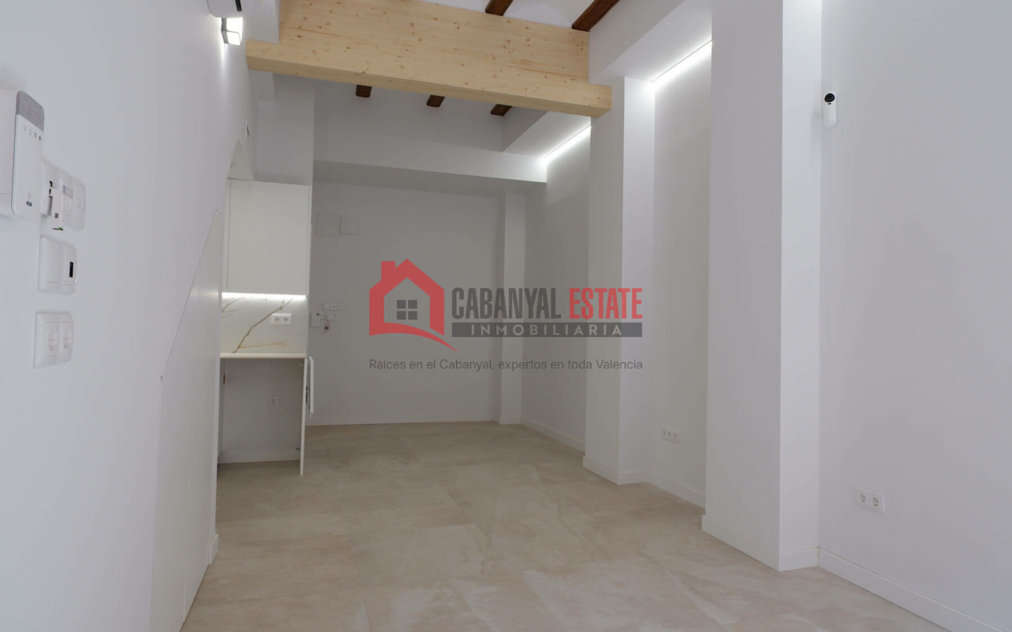 Study In Valencia (38 M²)