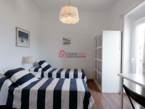 4-bedroom Flat In Valencia (148 M²)