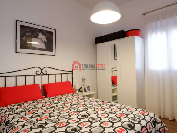 4-bedroom Flat In Valencia (148 M²)