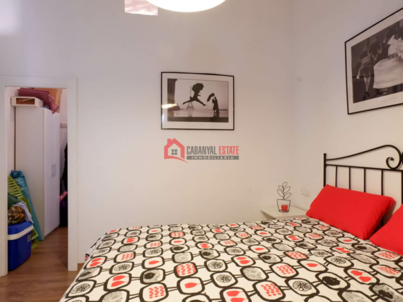 4-bedroom Flat In Valencia (148 M²)