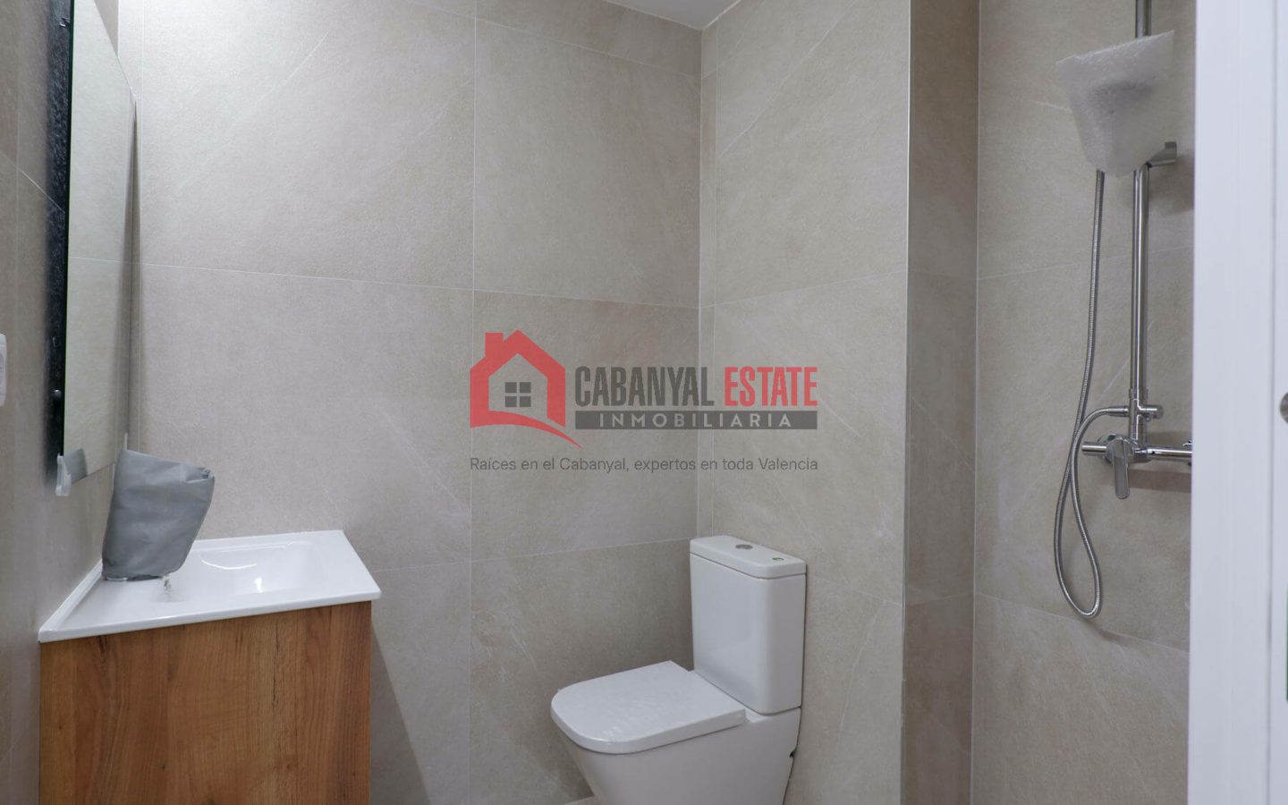 Study In Valencia (38 M²)