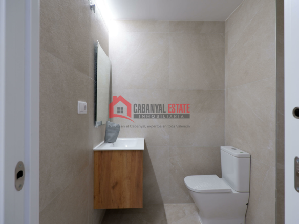 Study In Valencia (38 M²)