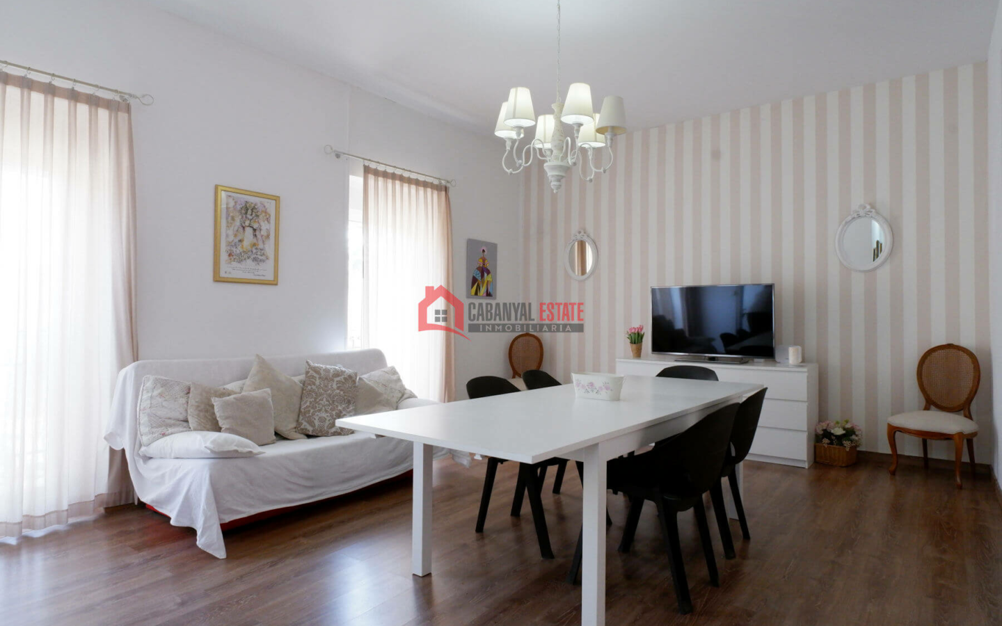 4-bedroom Flat In Valencia (148 M²)
