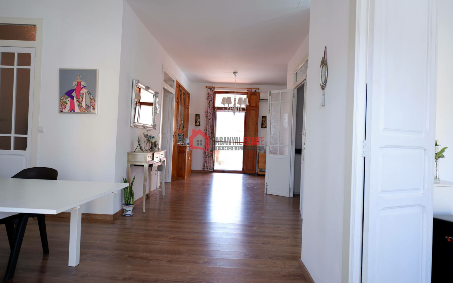 4-bedroom Flat In Valencia (148 M²)