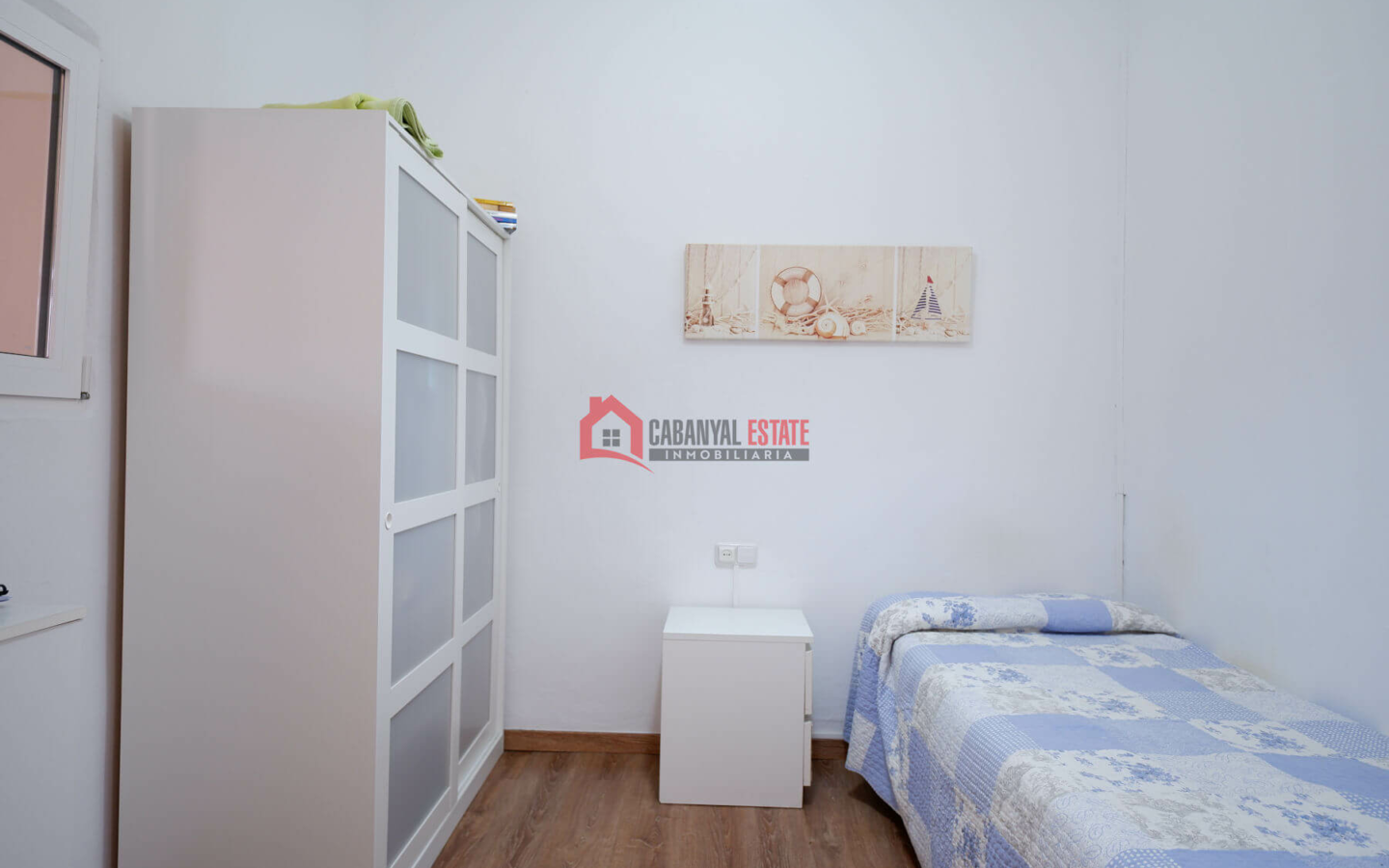 4-bedroom Flat In Valencia (148 M²)