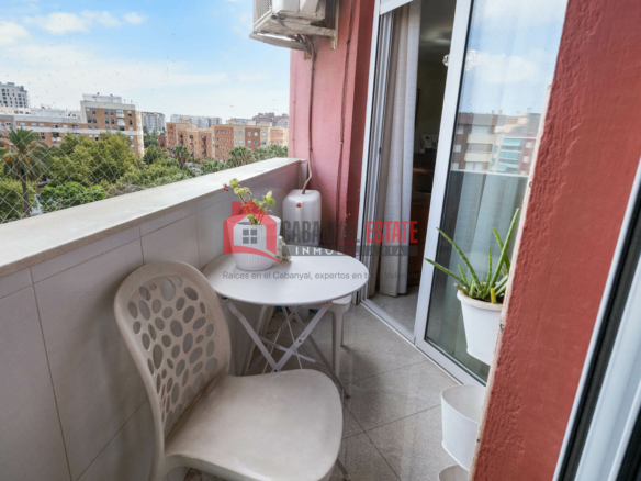 3-bedroom Flat In Valencia (116 M²)