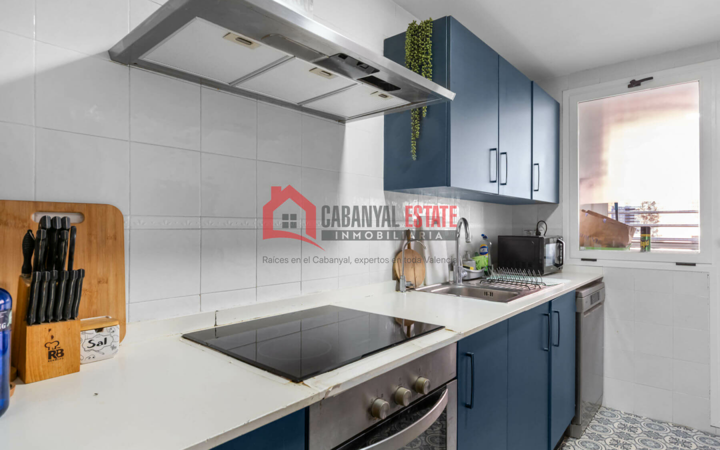 3-bedroom Flat In Ribarroja De Turia (143 M²)