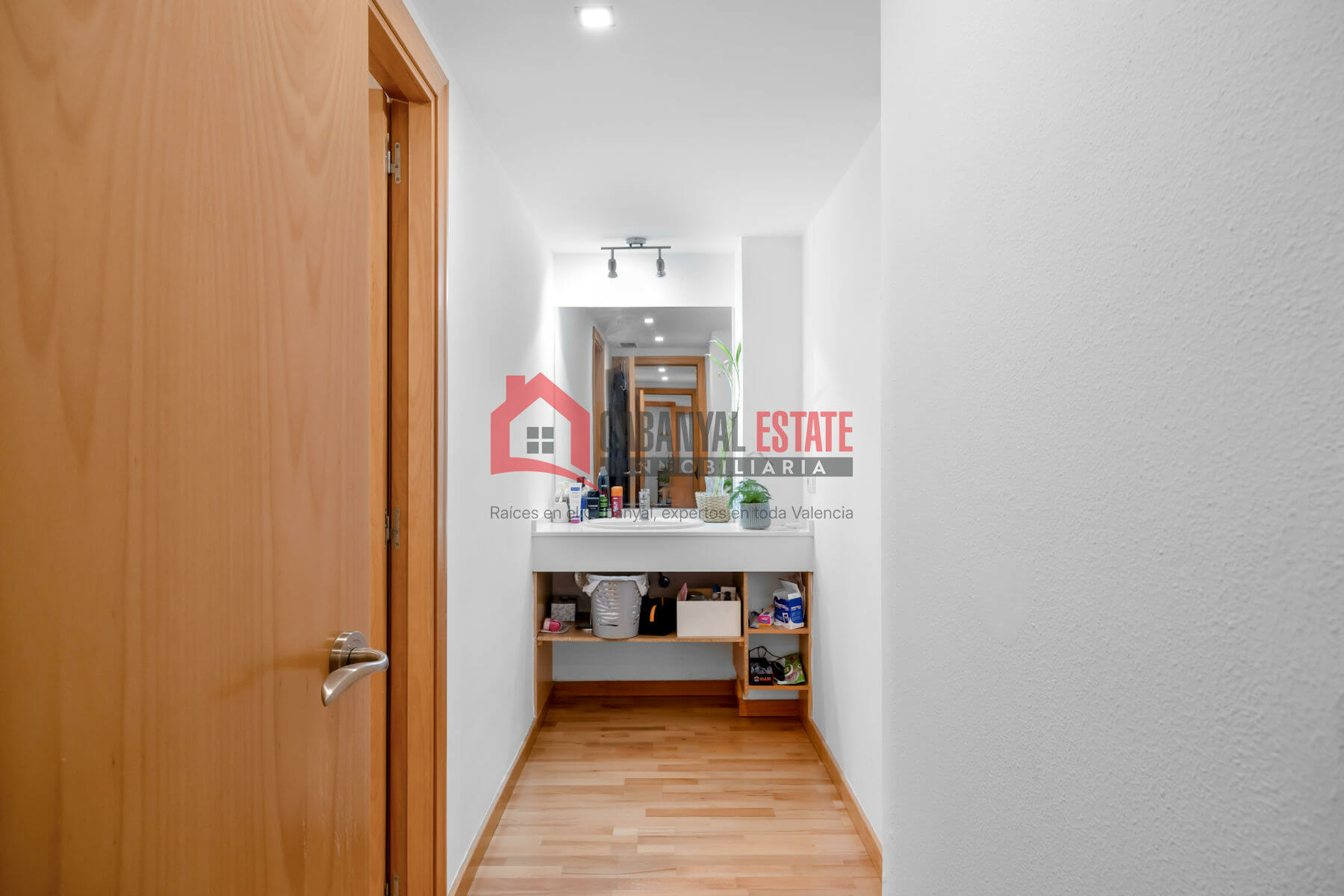 3-bedroom Flat In Ribarroja De Turia (143 M²)