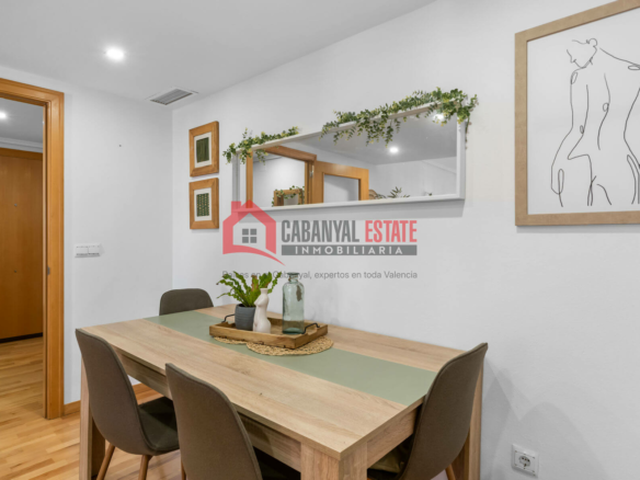 3-bedroom Flat In Ribarroja De Turia (143 M²)