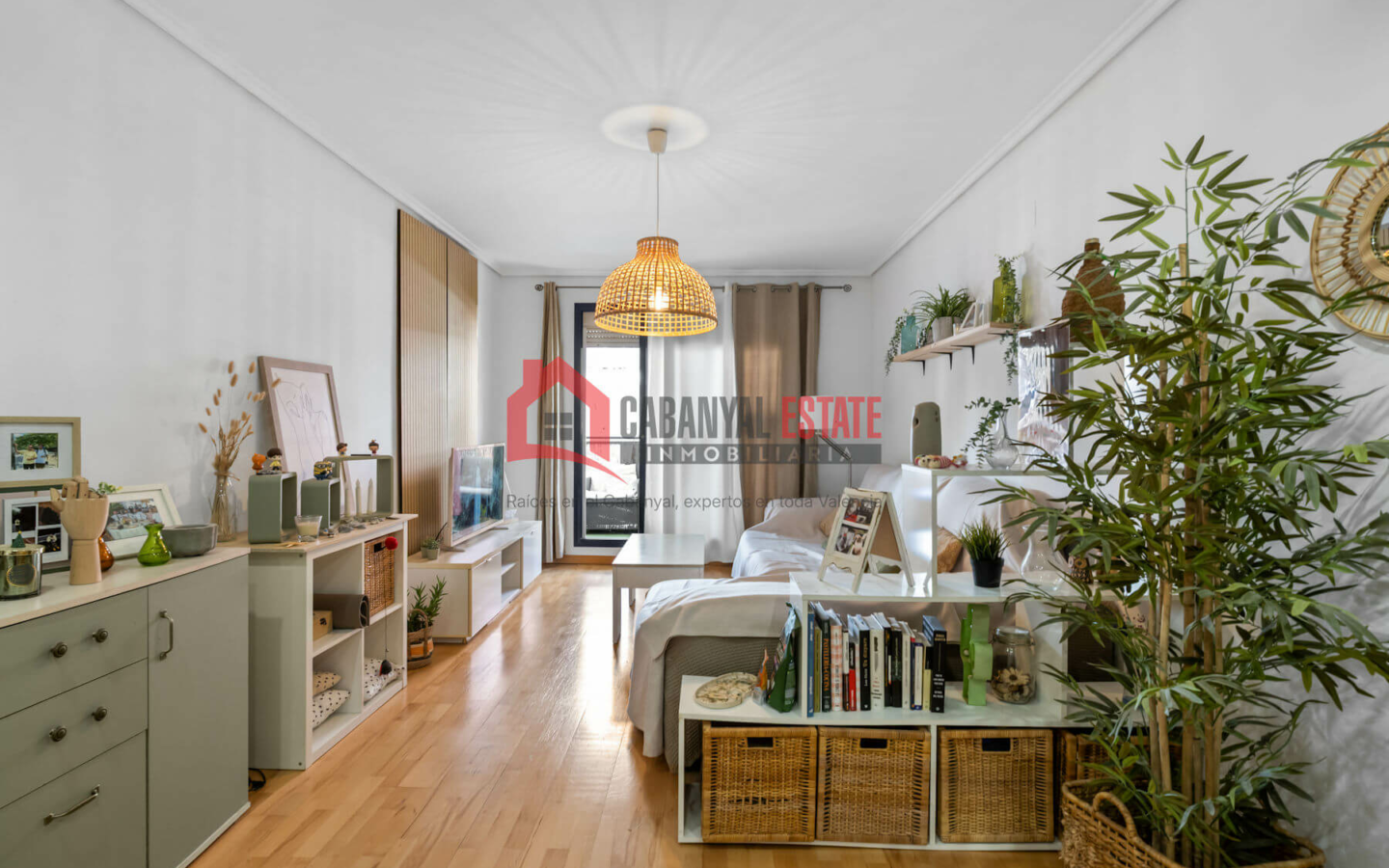 3-bedroom Flat In Ribarroja De Turia (143 M²)