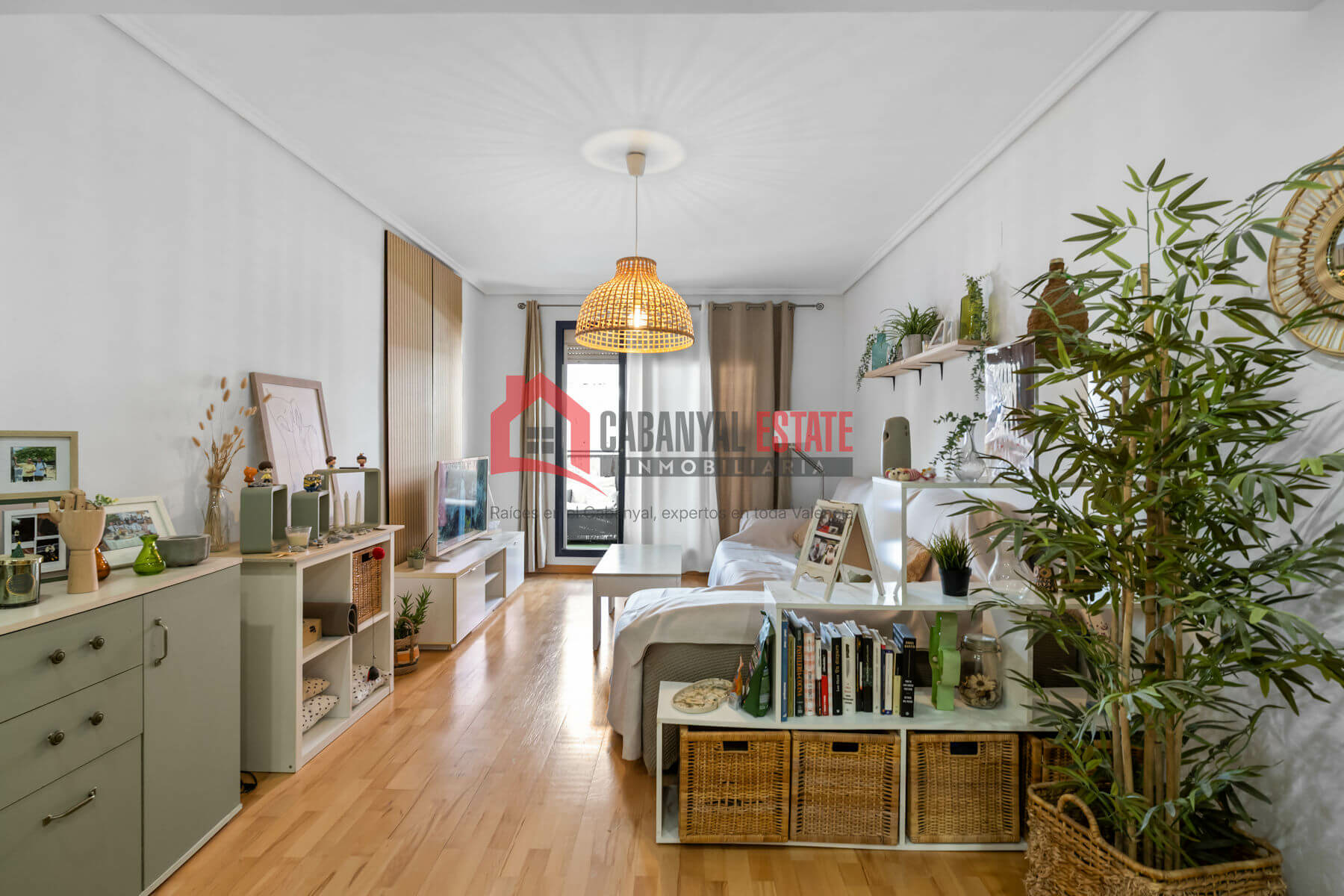 3-bedroom Flat In Ribarroja De Turia (143 M²)