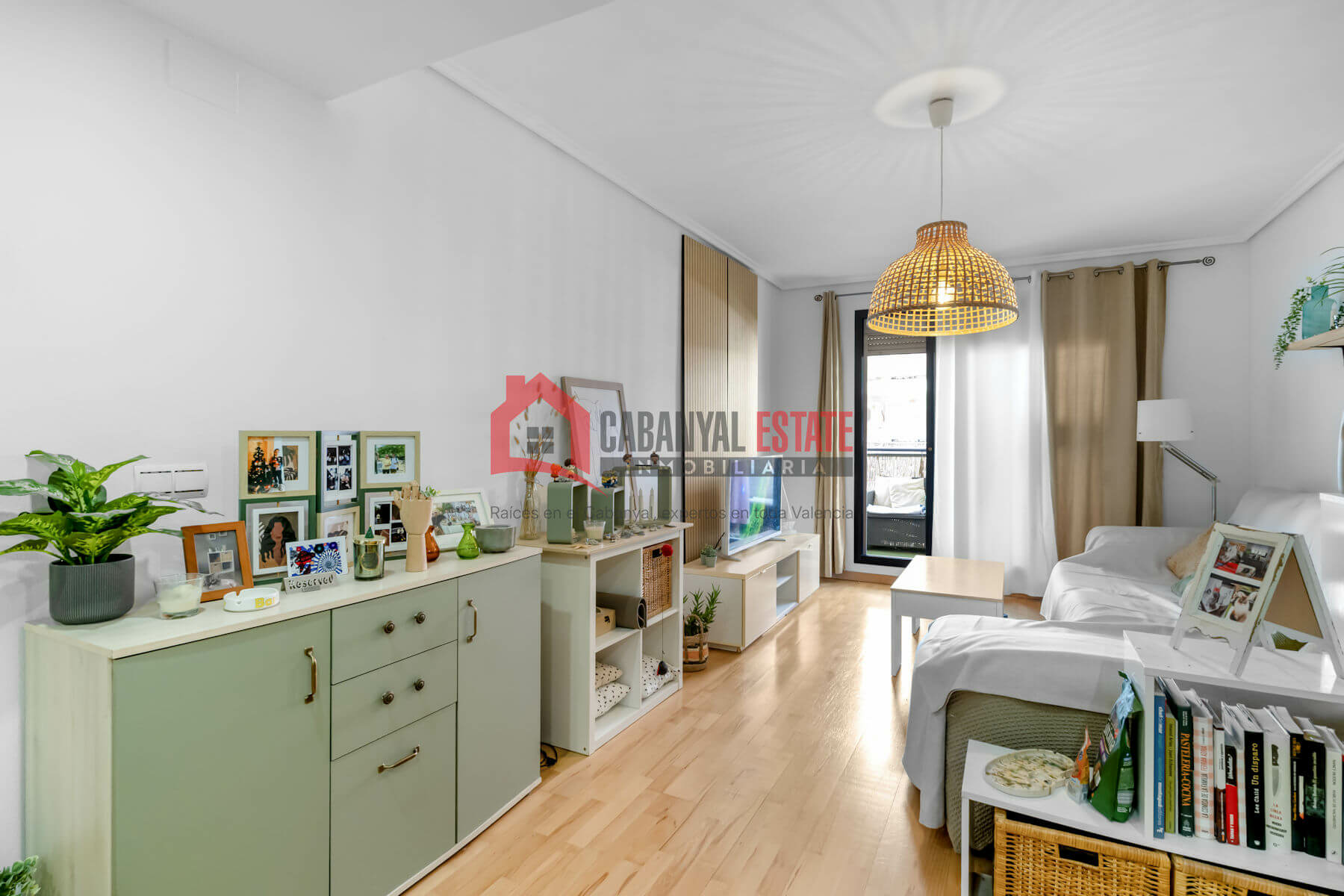 3-bedroom Flat In Ribarroja De Turia (143 M²)