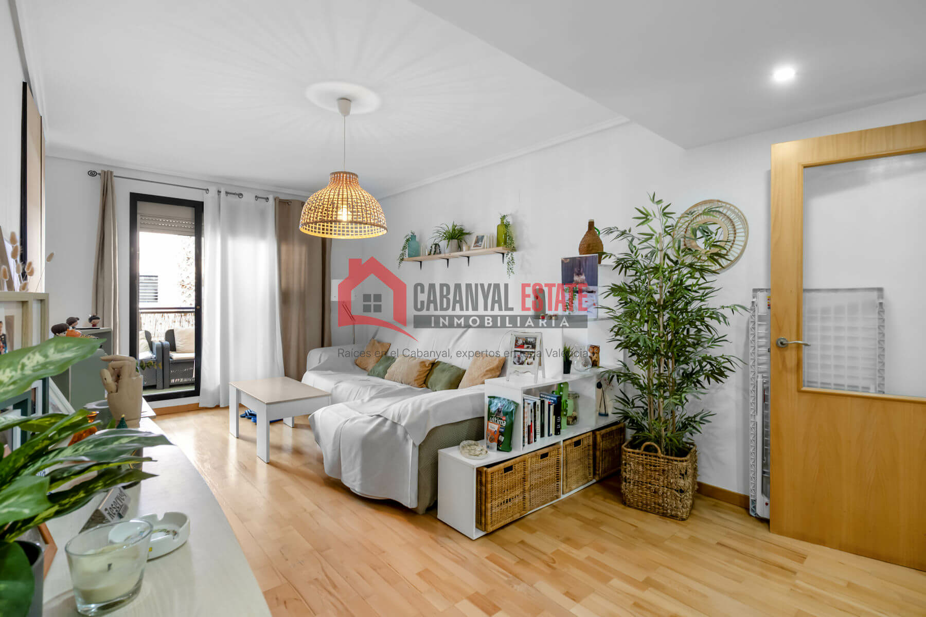 3-bedroom Flat In Ribarroja De Turia (143 M²)