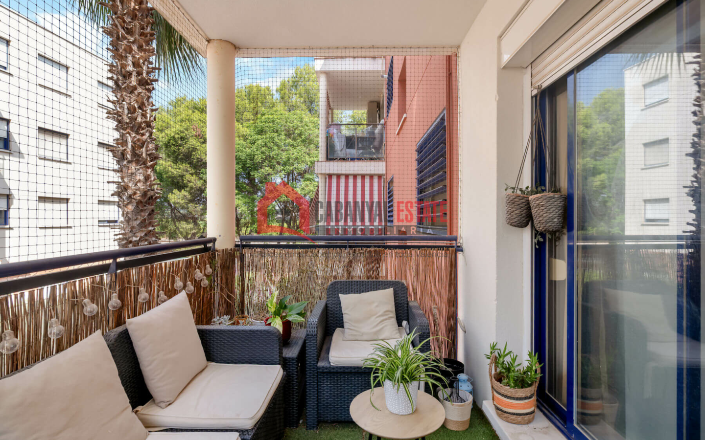3-bedroom Flat In Ribarroja De Turia (143 M²)